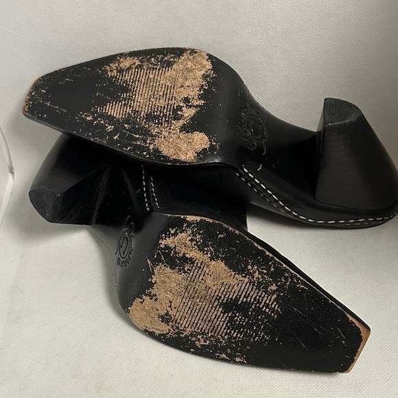 Charlie 1 Horse Black Leather Western Mules – Women’s Size 6 - EUC - Picture 11 of 13